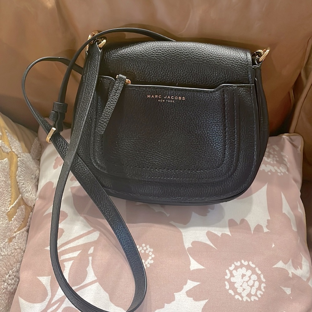 Marc Jacobs black leather shoulder bag with tags on.